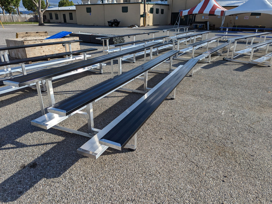 3 Row Bleacher ECONOMIC - 21' Length