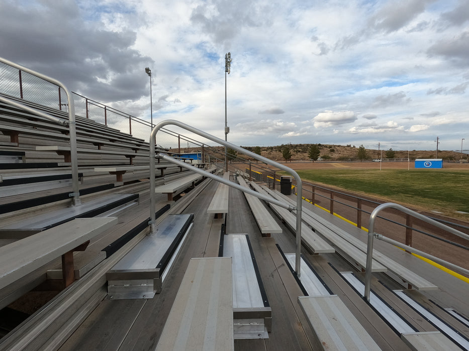 Mid-Aisle Handrail