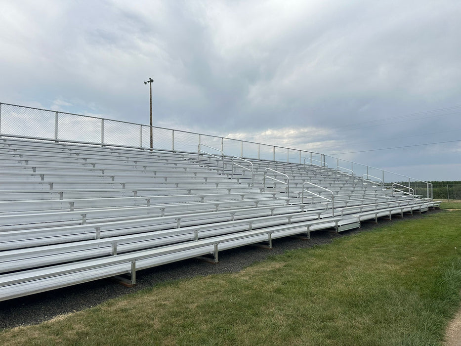 15 Row Bleacher DELUXE - 33' Length