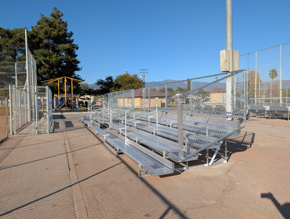 5 Row Bleacher w/Chain-link Fence DELUXE - 21' Length