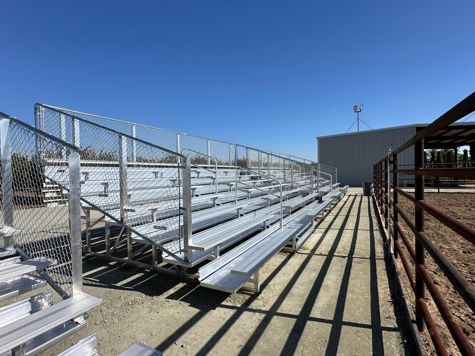 8 Row Bleacher DELUXE - 33' Length
